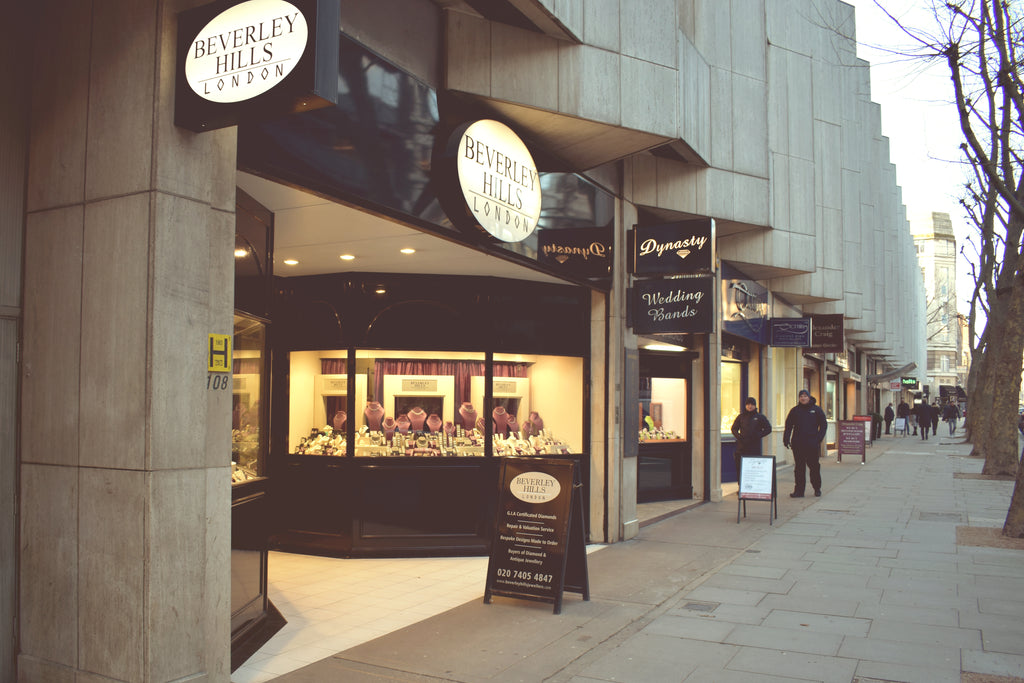 Wide angle shot of the outside of Beverley Hills Jewellers in Hatton Garden, London
